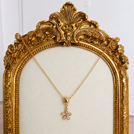 Collar Flora